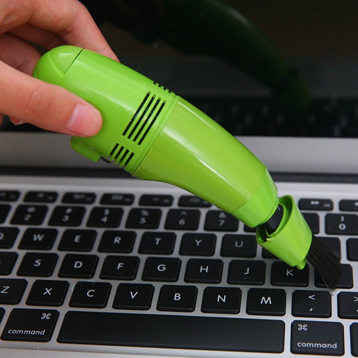 Mini Desk Vacuum Cleaner